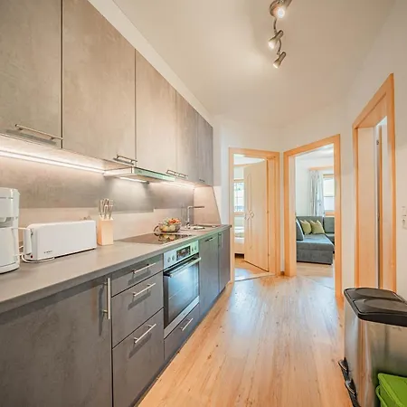 Gamper - Alpline Kg * Brixen im Thale